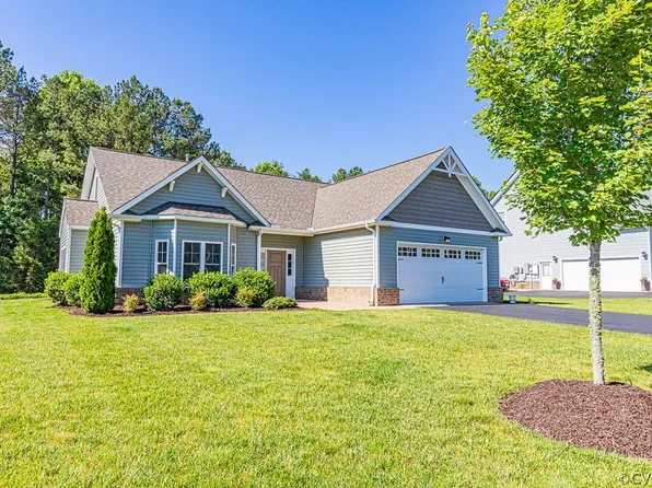 11249 Ashland Park Dr, Ashland, VA 23005