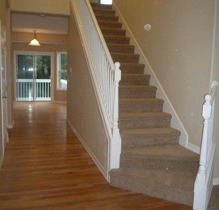 3rd image of 3415 S 140th St