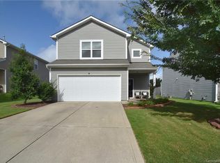 9018 Paddle Oak Rd, Charlotte, NC 28227