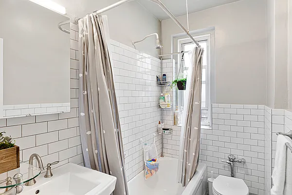 Sold by Welcome Home Real Estate | media 7