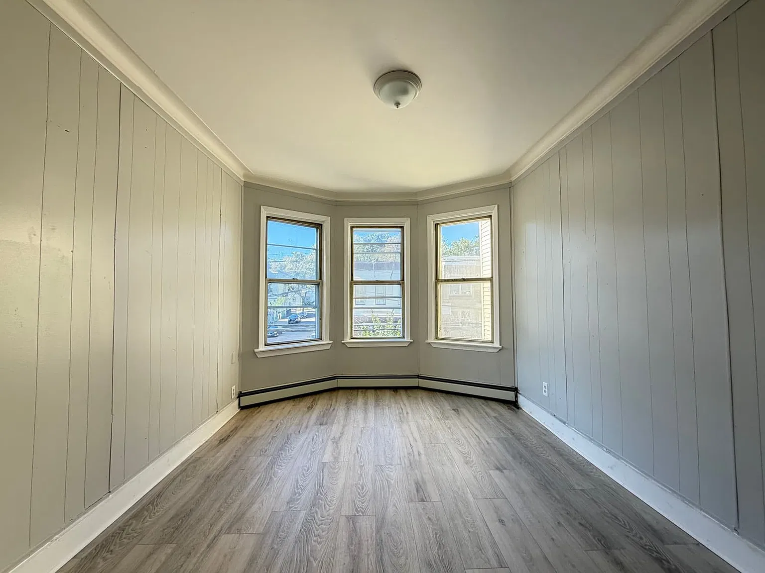 54 Rutgers Ave — Photo 4