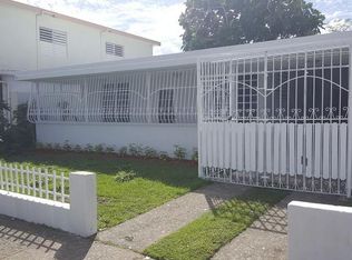 4E17 Calle Playera, Bayamon, PR 00956