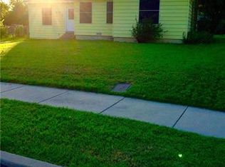 5013 Doyle St, Haltom City, TX 76117