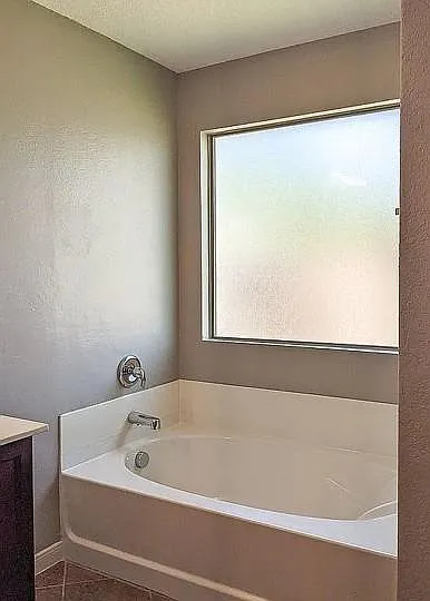 7703 Redstone Mnr — Photo 12