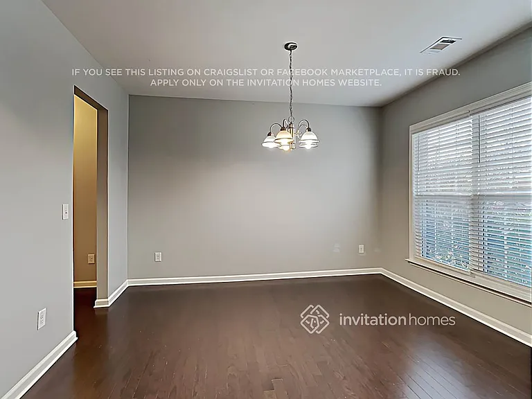667 Lorimore Pass — Photo 10
