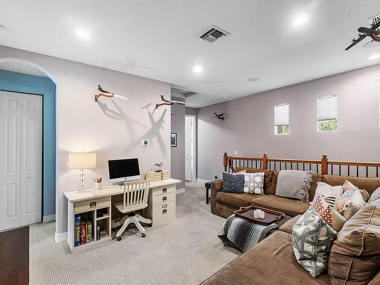 10697 Willow Oak Ct — Photo 20