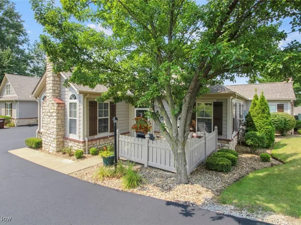 9151 Springfield Rd, Youngstown, OH 44514