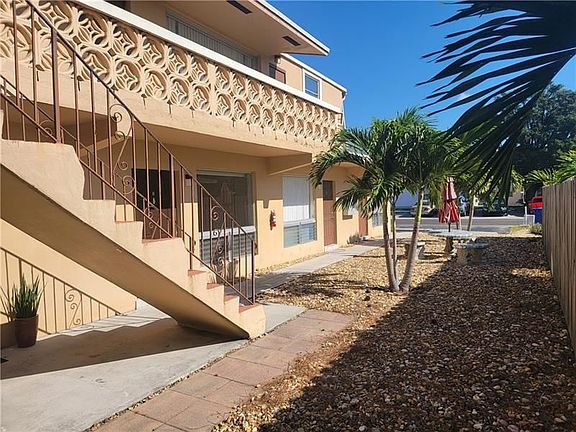 4th image of 3041 NE 20th Ter APT 3