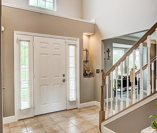 4th image of 3241 Heritage Trace Dr E