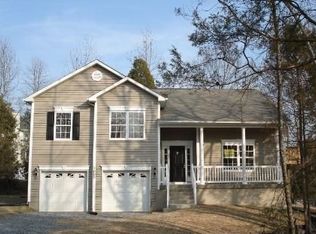 7009 Kenny Ln, Fredericksburg, VA 22407