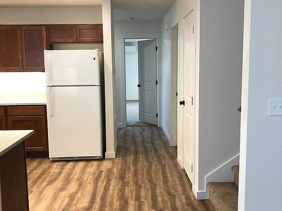 2nd image of 115 W Helena Ave Unit 1