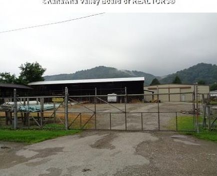 2nd image of 4941 Midland Dr