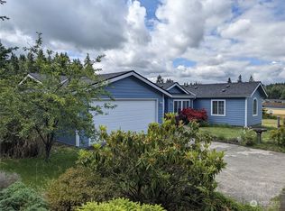 35 Sunset Meadows Ln, Pt Hadlock, WA 98339