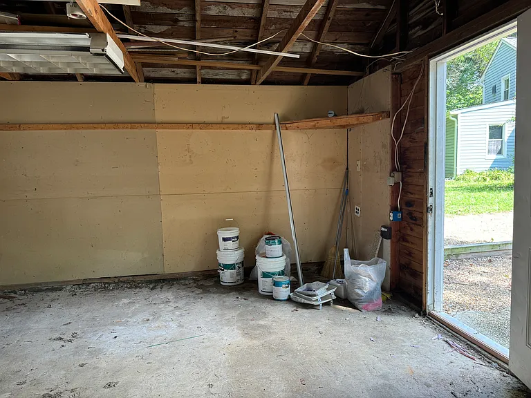 1005 Manning Dr — Photo 38