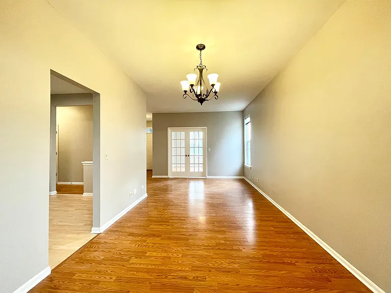 1675 McDowell Ave — Photo 19