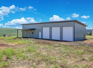 5544 E Stoughton Rd, Valleyford, WA 99036