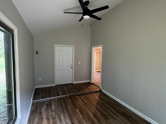 3rd image of 10523 Williamson Rd