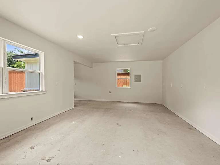 7301 Jo Will St — Photo 45