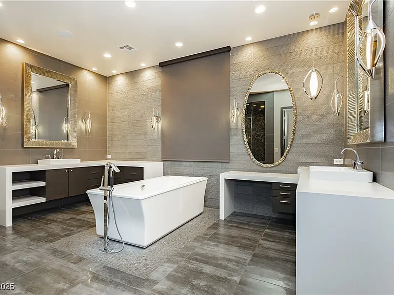 94 Glade Hollow Dr — Photo 26