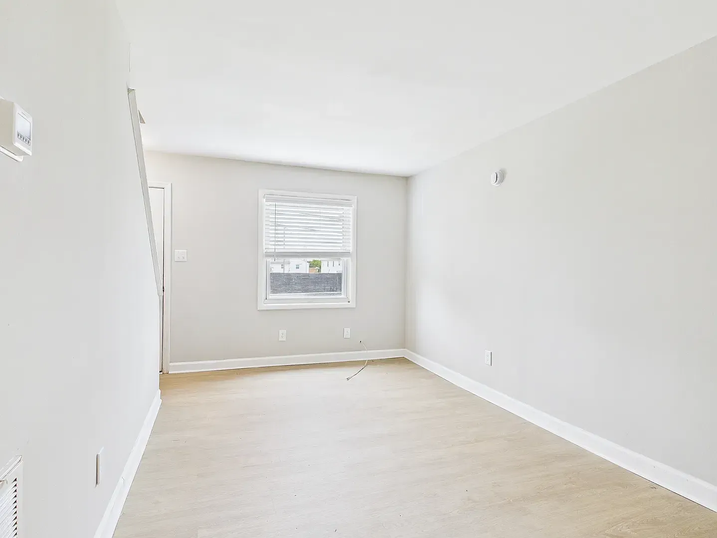 27th Townhomes — Photo 2