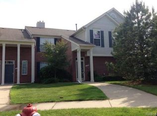 13156 Canopy Dr, Sterling Heights, MI 48313