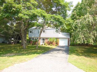 22 Sunset Rd, Sag Harbor, NY 11963