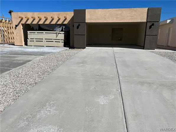 192 Palm Ave, Bullhead City, AZ 86429
