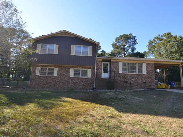 3001 Edgetone Dr, Raleigh, NC 27604