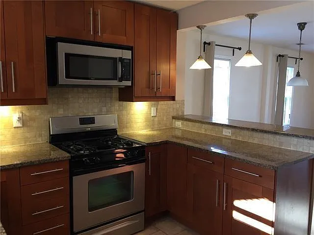 1517 Piedmont Ave — Photo 5