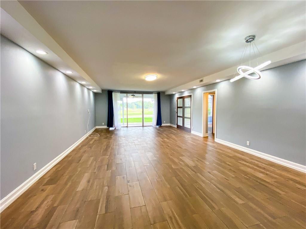 3900 Oaks Clubhouse Dr APT 106, photo 4