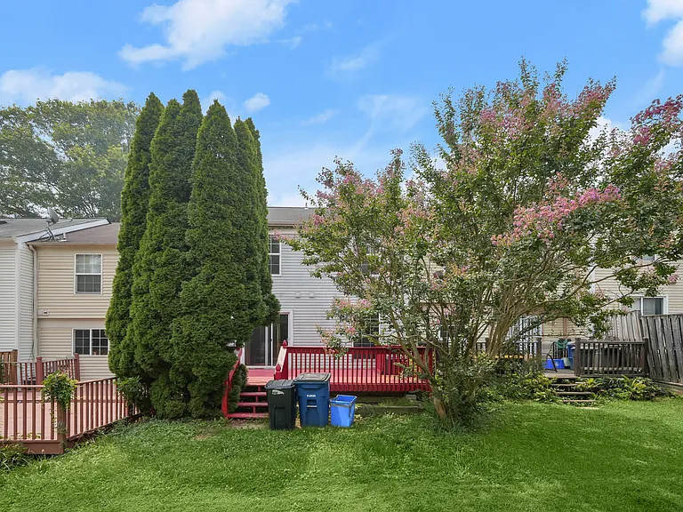 12405 Gooderham Way — Photo 34