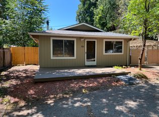 9205 SW 26th Ave, Portland, OR 97219