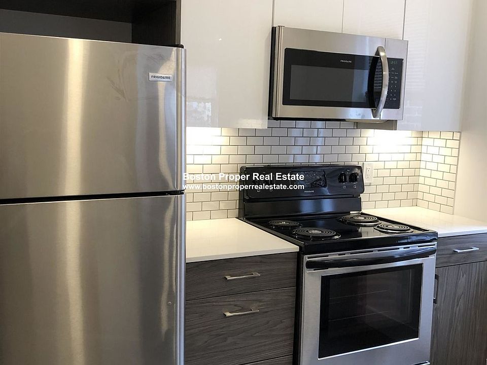 19 Queensberry St. #42 Boston - Fenway Unit Photo 1