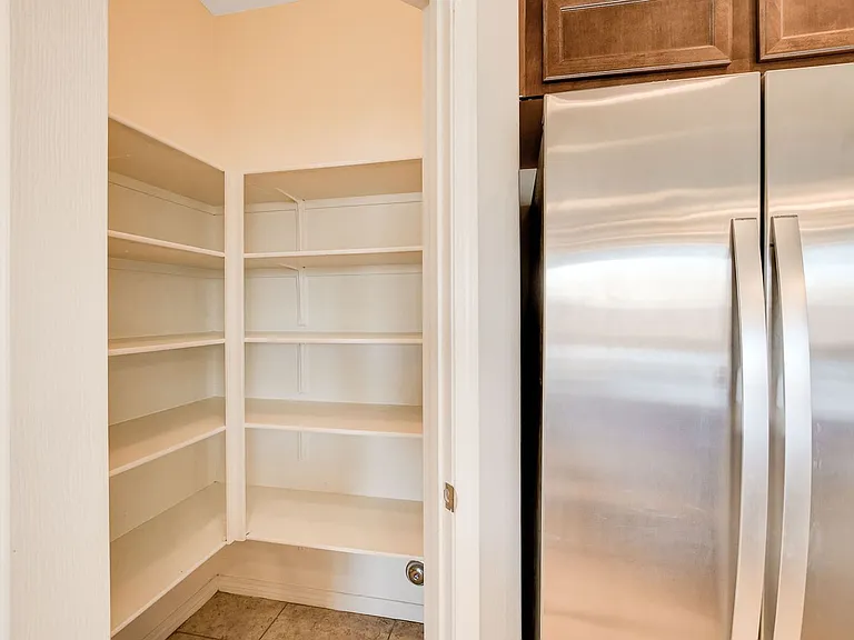 4020 Thomas Patrick Ave — Photo 8