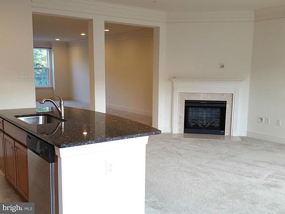 4th image of 739 Cobbler Pl