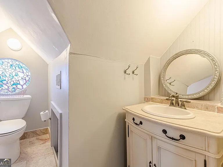 1118 Glenwood Ave SE — Photo 48