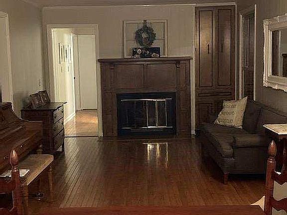 4th image of 2267 Dewitt Dr
