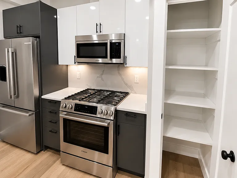 300 Somerville Ave #I — Photo 6