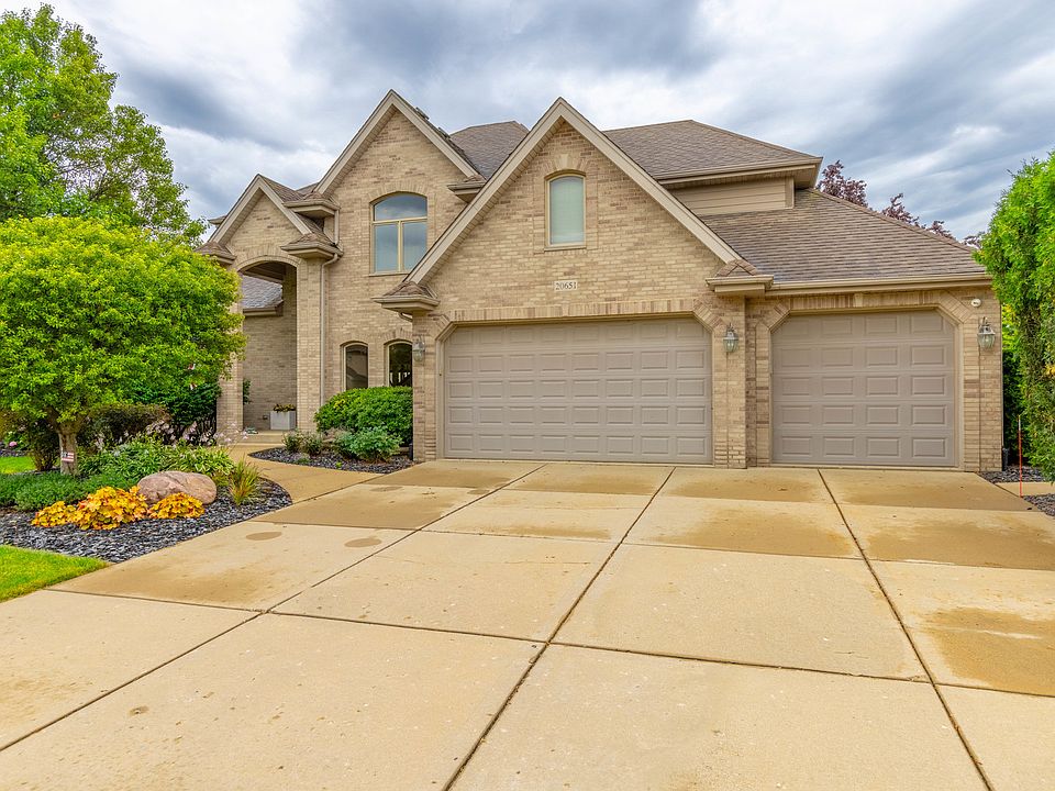 1st image of 20651 Lennon Dr