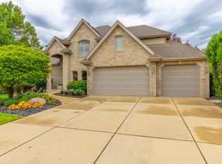 20651 Lennon Dr, Frankfort, IL 60423
