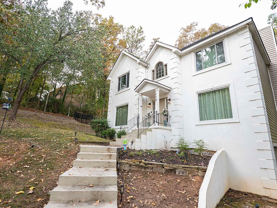 1st image of 119 Huntington Pl