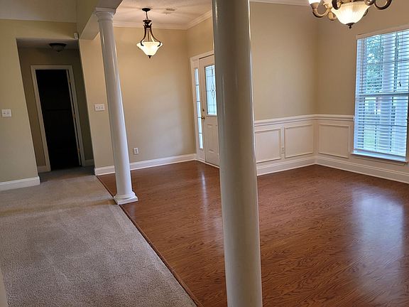 4th image of 121 Southwind Dr