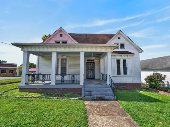 Union Street-222, 222 Union St #222A, Clarksville, TN 37040