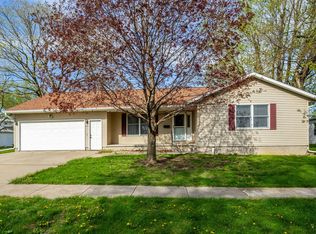 413 N East St, Cambridge, IL 61238