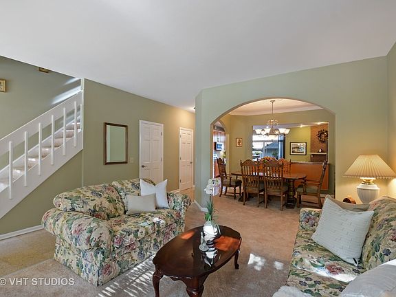 4th image of 4206 W Thorndale Ave