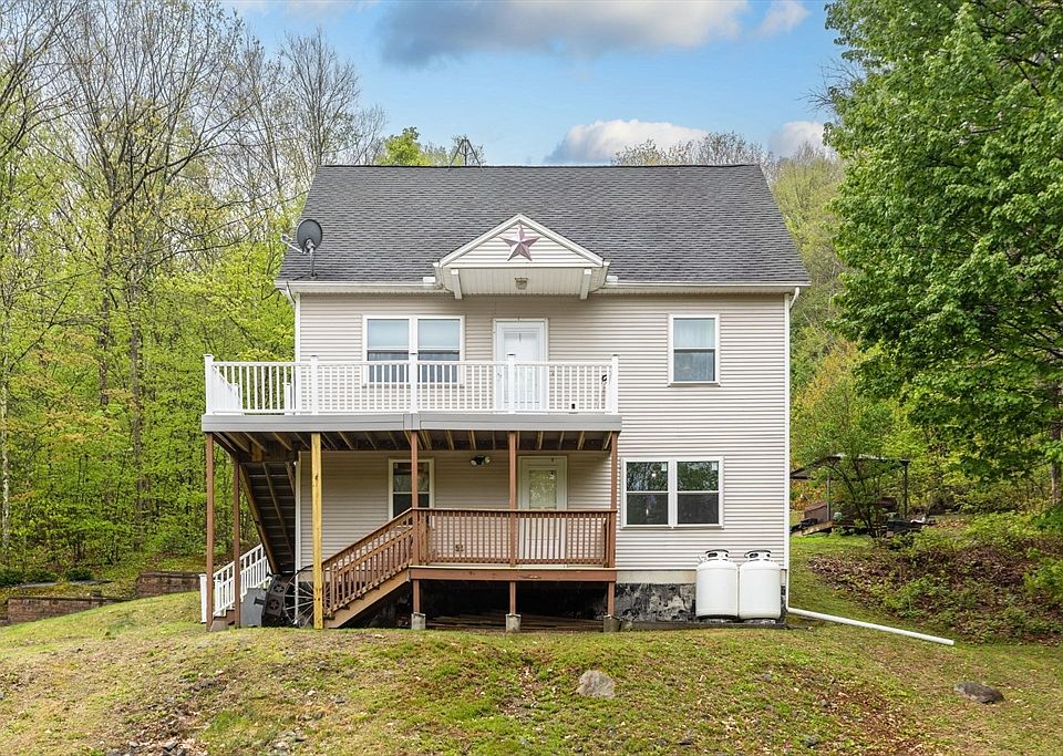 1st image of 302 Middlefield Rd