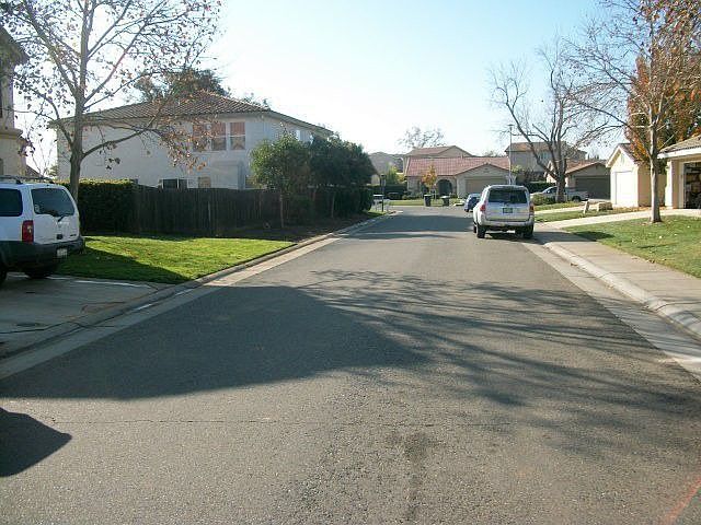 2nd image of 4355 Narraganset Way