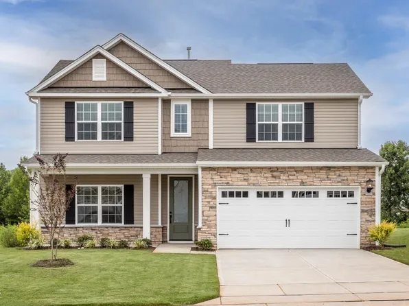 266 Custer Dr, Mebane, NC 27302
