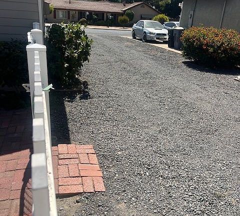 4th image of 505 Laurel Ave