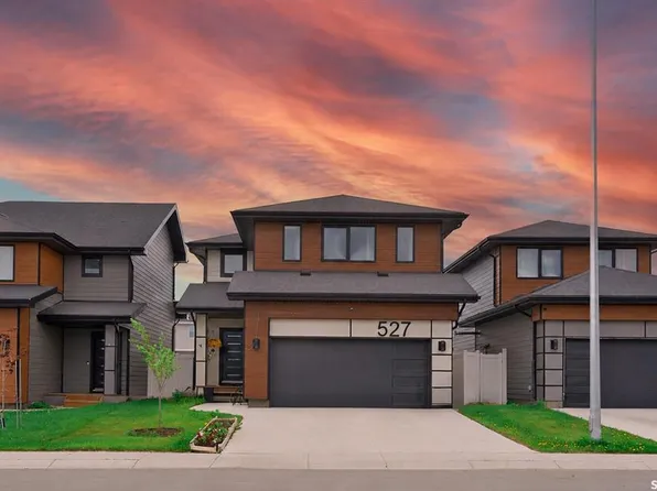 527 Keith TURN, Saskatoon, SK S7V 0Y1